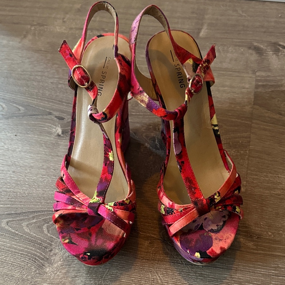 Call It Spring Floral Wedges - Picture 2 of 3